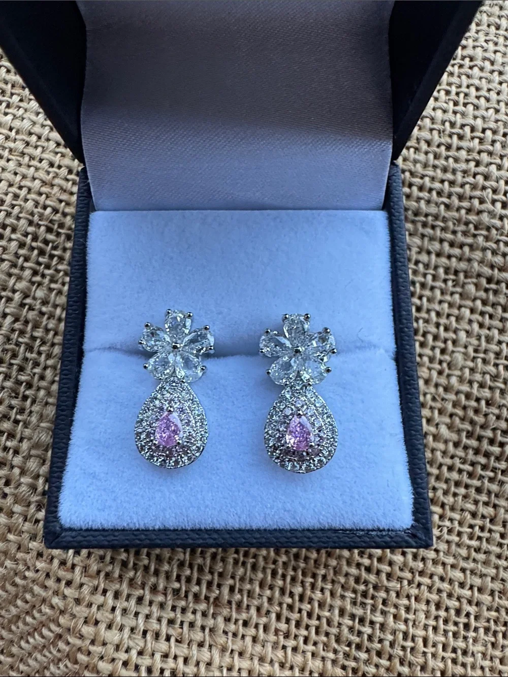 N/A stunning silver